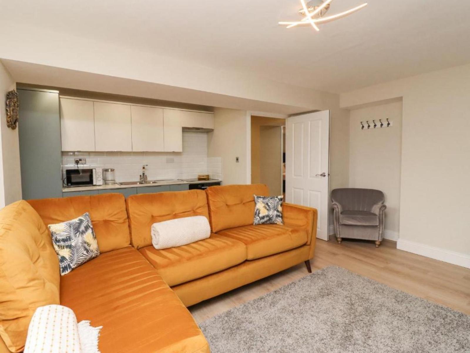 Wark  Apartments At The Black מראה חיצוני תמונה