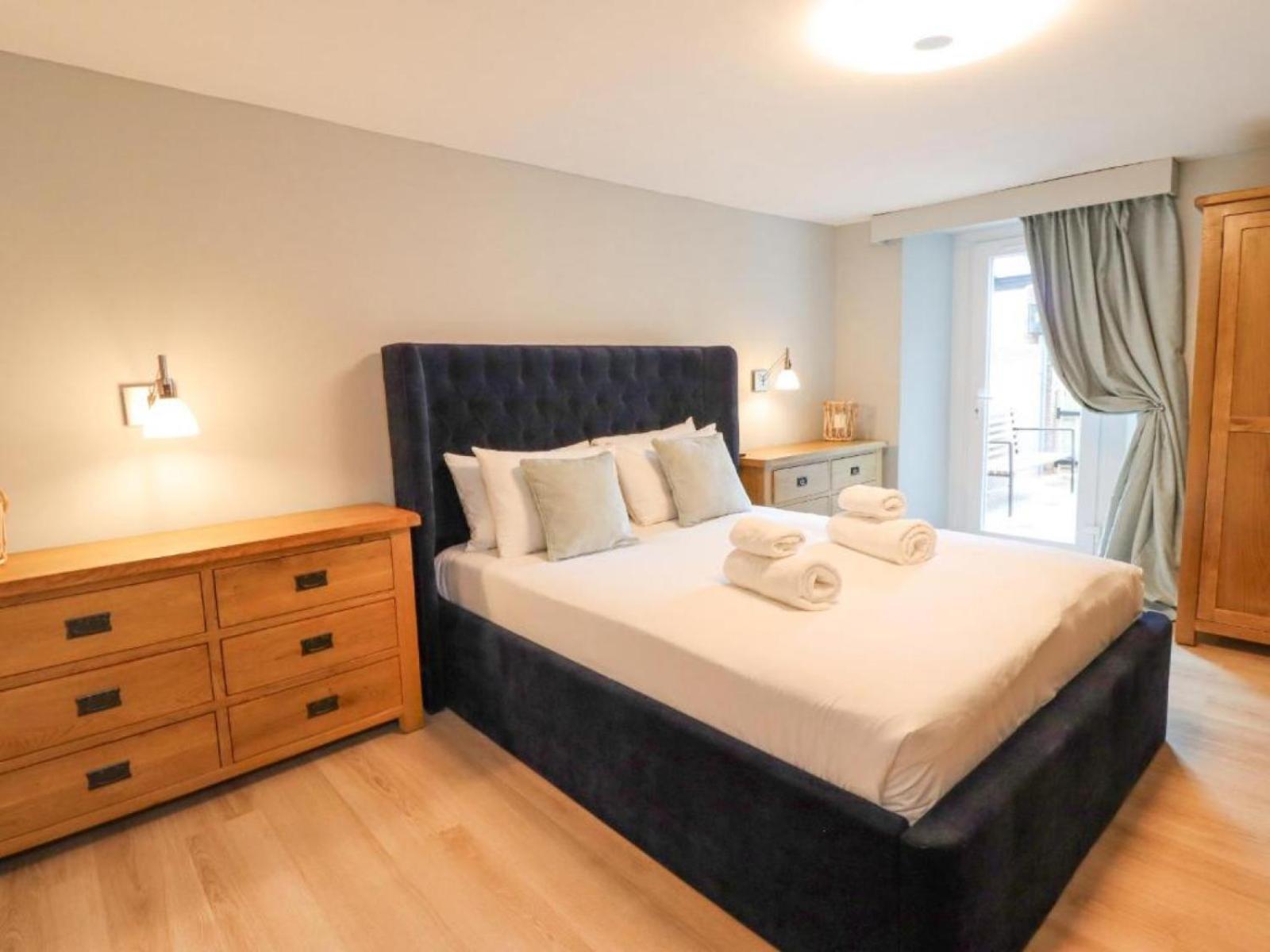 Wark  Apartments At The Black מראה חיצוני תמונה